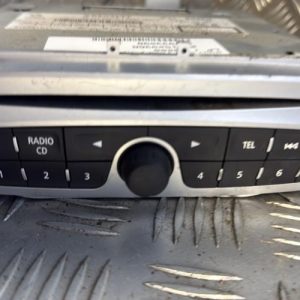 Autoradio d'origine RENAULT MEGANE 3 PHASE 2 Diesel - Image 1