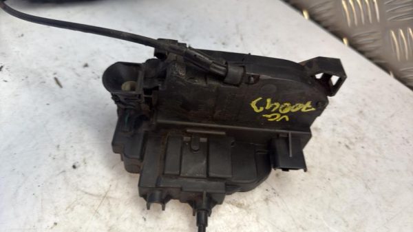 Serrure avant gauche RENAULT MEGANE 3 PHASE 1 BREAK Diesel - Image 2