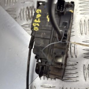 Serrure avant gauche RENAULT MEGANE 3 PHASE 1 Diesel - Image 1