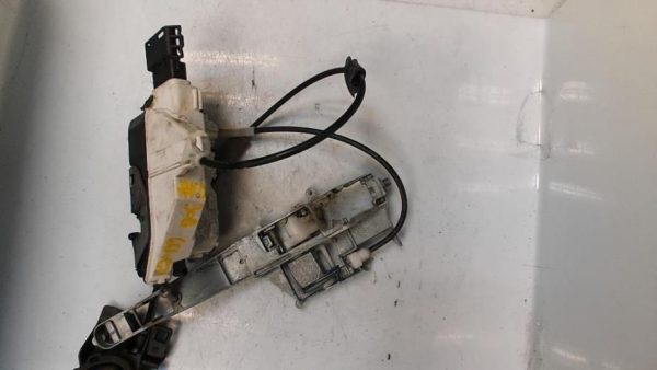 Serrure avant droit PEUGEOT 308 1 SW PHASE 2 BREAK Diesel - Image 2