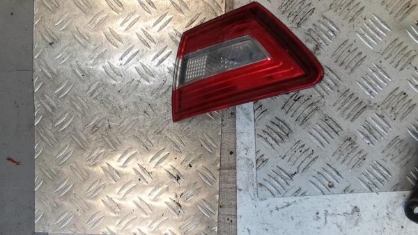 Feu arriere secondaire droit (feux) RENAULT CLIO 4 PHASE 2 Diesel - Image 2