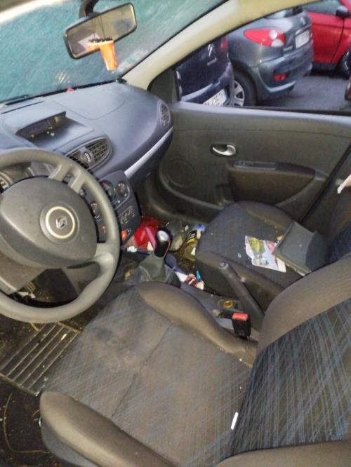 Serrure avant gauche RENAULT CLIO 3 PHASE 1 Essence - Image 6