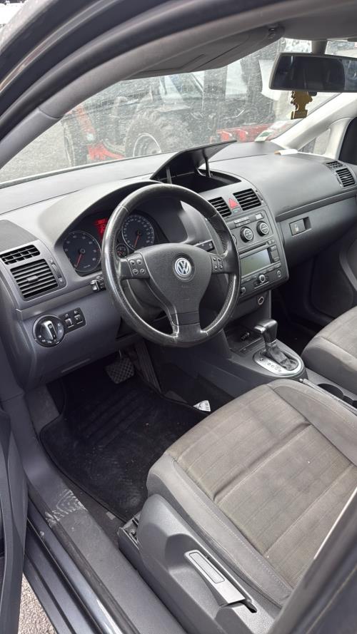 Porte fusible VOLKSWAGEN TOURAN 1 PHASE 1 Essence - Image 5