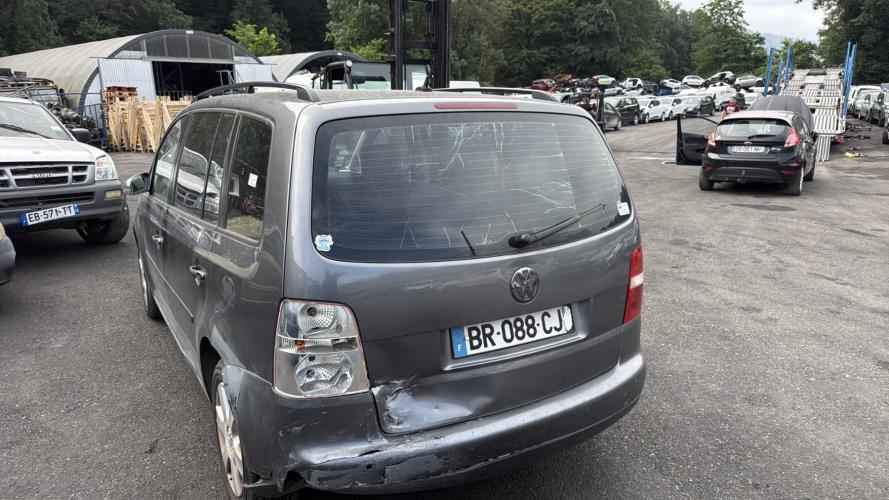 Porte fusible VOLKSWAGEN TOURAN 1 PHASE 1 Essence - Image 6