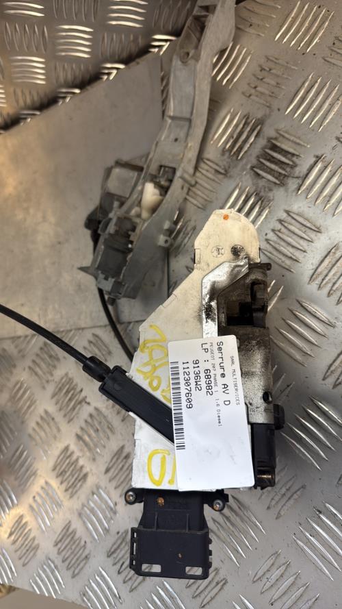 Serrure avant droit PEUGEOT 207 PHASE 1 Diesel - Image 3