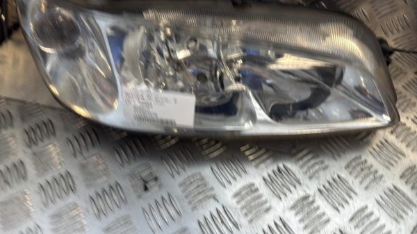 Optique avant principal droit (feux)(phare) PEUGEOT 306 PHASE 2 Diesel - Image 2
