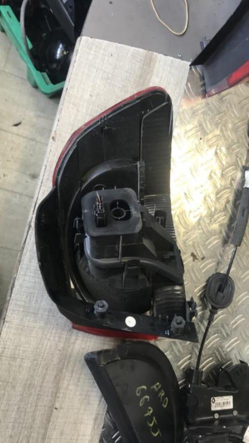 Feu arriere principal gauche (feux) VOLKSWAGEN GOLF 6 Essence - Image 4