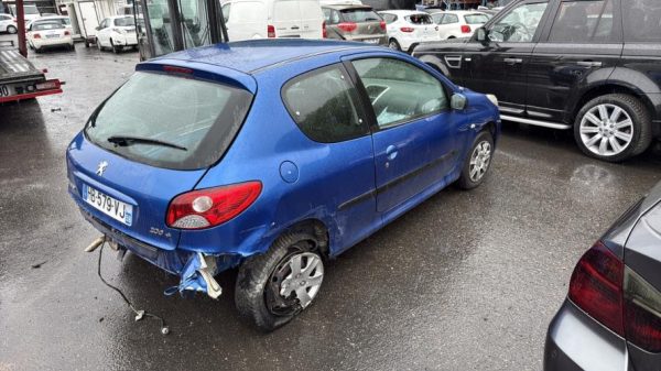 Boitier servitude moteur (BSM) PEUGEOT 206+ Essence - Image 8