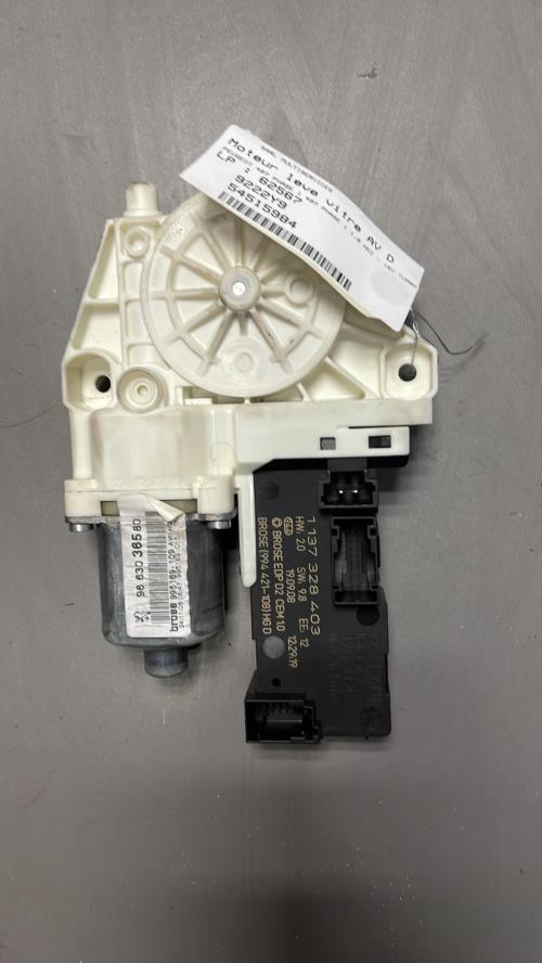 Moteur leve vitre avant droit PEUGEOT 407 PHASE 1 Diesel - Image 1
