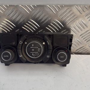 Commande chauffage PEUGEOT 308 1 SW PHASE 2 BREAK Diesel - Image 1