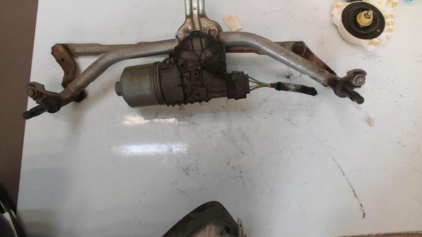 Moteur essuie glace avant PEUGEOT 208 1 PHASE 2 Essence - Image 3