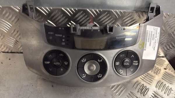 Commande chauffage TOYOTA RAV4 3 PHASE 1 Diesel - Image 2