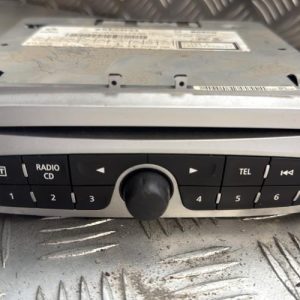 Autoradio d'origine RENAULT MEGANE 3 PHASE 1 Diesel - Image 1