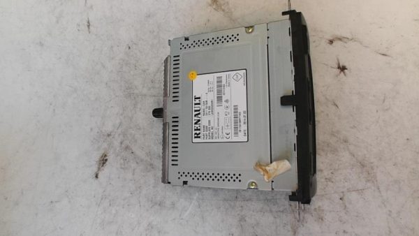 Autoradio d'origine RENAULT CAPTUR 1 PHASE 1 Essence - Image 2