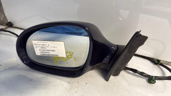 Retroviseur droit VOLKSWAGEN PASSAT 5 BREAK Essence - Image 1