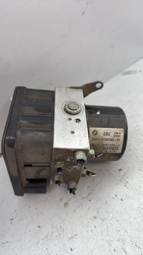 Bloc ABS (freins anti-blocage) BMW SERIE 1 E81 Diesel - Image 3