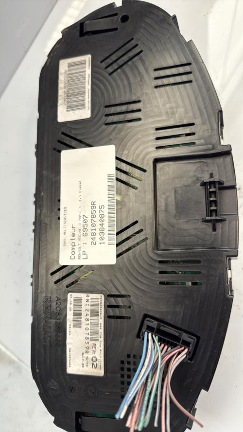 Compteur RENAULT MEGANE 3 PHASE 1 Diesel - Image 3