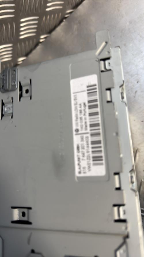 Autoradio d'origine VOLKSWAGEN GOLF 6 Diesel - Image 4