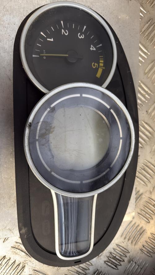 Compteur RENAULT MEGANE 3 PHASE 1 Diesel - Image 2