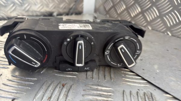 Commande chauffage VOLKSWAGEN POLO 5 PHASE 2 Diesel - Image 2