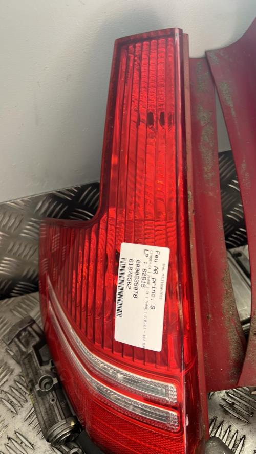 Feu arriere principal gauche (feux) CITROEN C4 1 PHASE 1 Diesel - Image 1