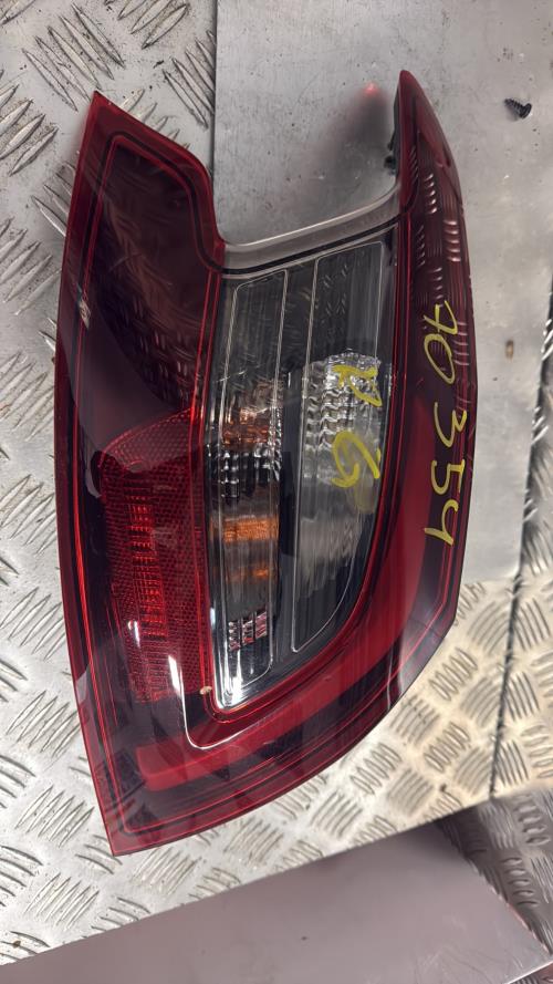 Feu arriere principal gauche (feux) PEUGEOT 308 2 PHASE 2 Diesel - Image 2