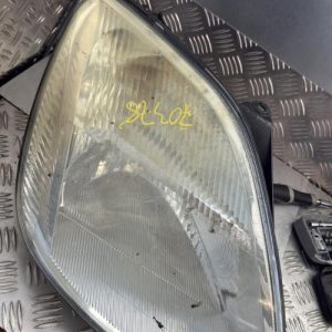 Optique avant principal gauche (feux)(phare) FORD FIESTA 5 PHASE 1 Essence - Image 1