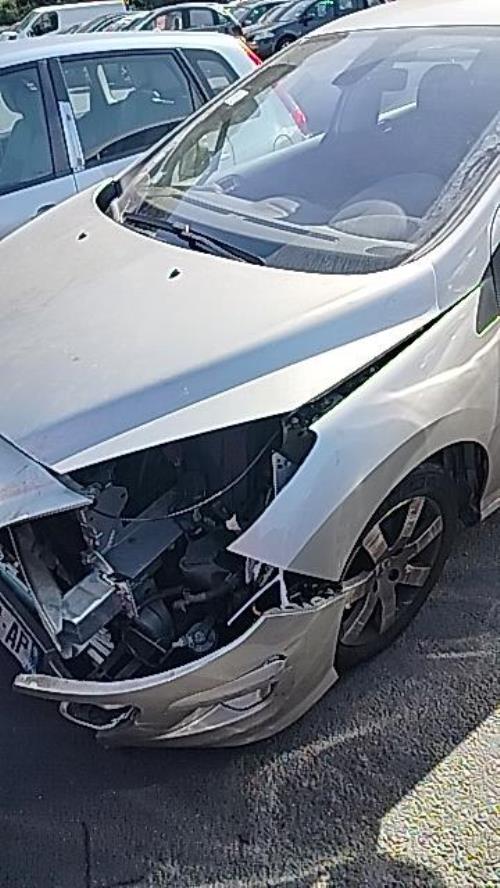 Bloc ABS (freins anti-blocage) PEUGEOT 308 1 PHASE 1 Essence - Image 9