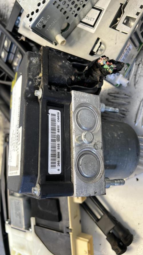 Bloc ABS (freins anti-blocage) PEUGEOT 308 1 PHASE 1 Diesel - Image 1