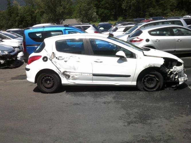 Bloc ABS (freins anti-blocage) PEUGEOT 308 1 PHASE 1 Diesel - Image 6