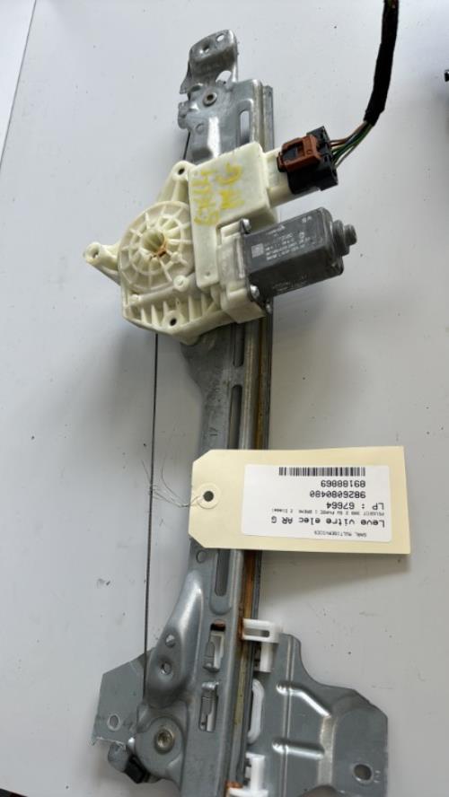 Leve vitre electrique arriere gauche PEUGEOT 308 2 SW PHASE 1 BREAK Diesel - Image 1