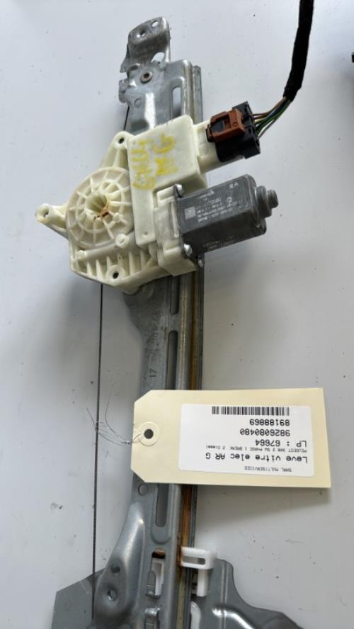 Leve vitre electrique arriere gauche PEUGEOT 308 2 SW PHASE 1 BREAK Diesel - Image 2