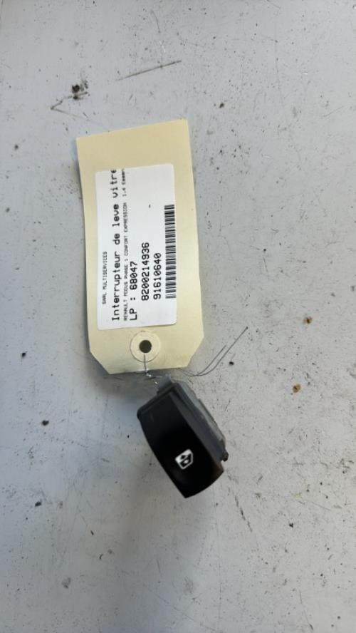 Interrupteur de leve vitre avant droit RENAULT MODUS PHASE 1 Essence - Image 3