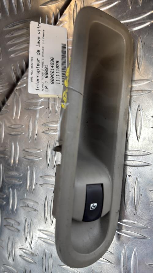 Interrupteur de leve vitre avant droit RENAULT TWINGO 2 PHASE 1 Essence - Image 3