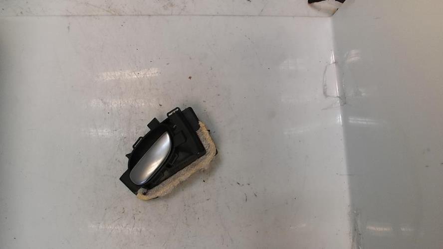 Poignee interieur arriere droit PEUGEOT 206 PHASE 1 Diesel - Image 2
