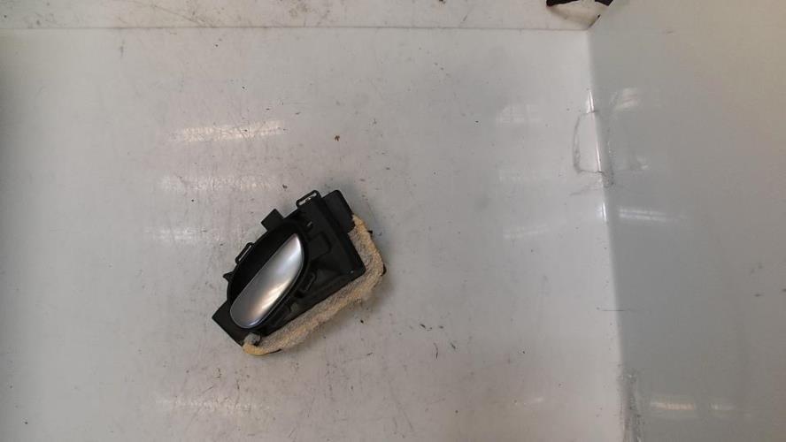 Poignee interieur arriere droit PEUGEOT 206 PHASE 1 Diesel - Image 3