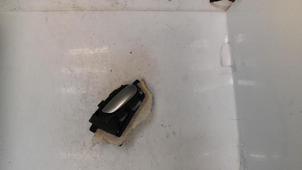 Poignee interieur arriere gauche PEUGEOT 206 PHASE 1 Diesel - Image 1