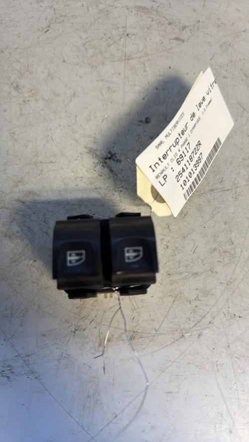 Interrupteur de leve vitre avant gauche RENAULT CLIO 4 PHASE 1 Diesel - Image 1