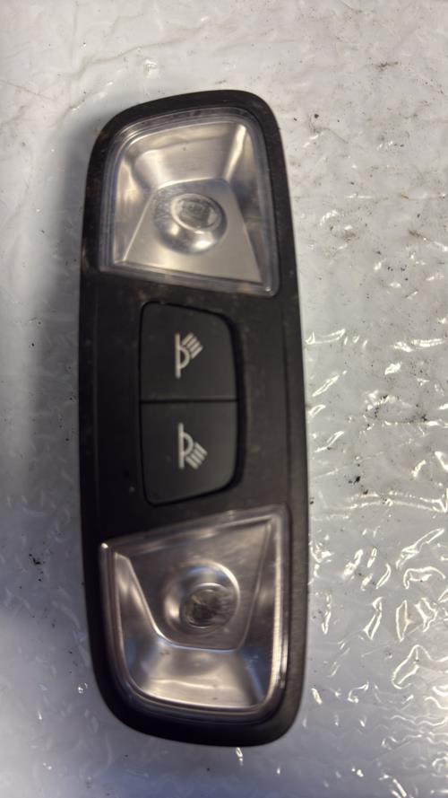 Eclairage de plafonnier AUDI A3 3 SPORTBACK RS3 PHASE 2 Essence - Image 1