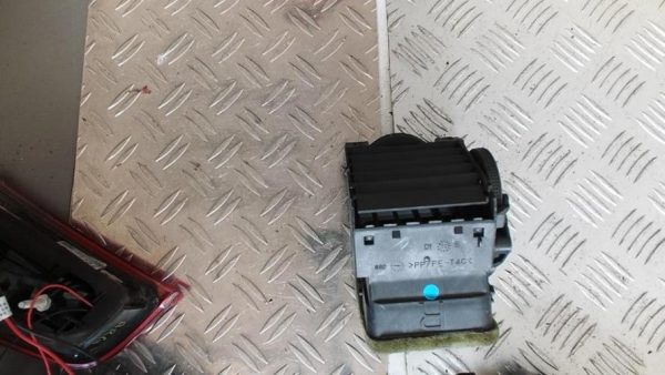 Aerateur tableau de bord avant droit OPEL VECTRA C PHASE 1 Essence - Image 1