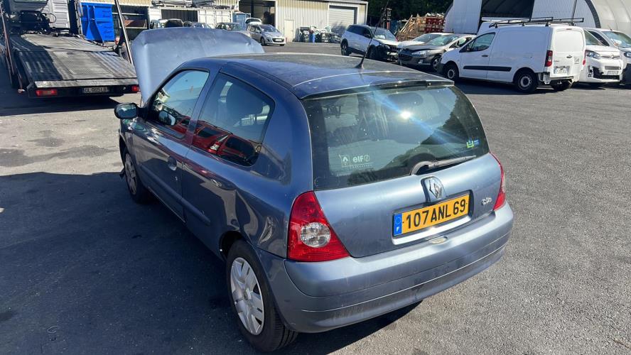 Feu arriere principal gauche (feux) RENAULT CLIO 2 PHASE 2 Essence - Image 4