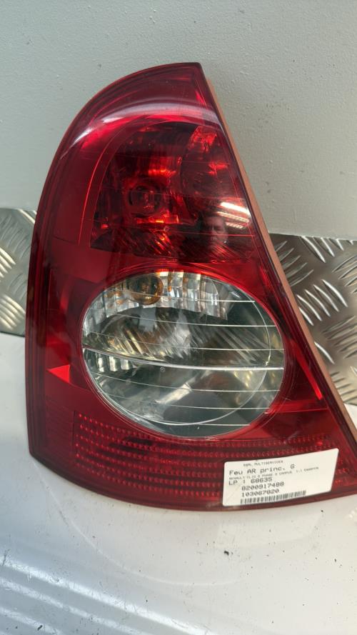 Feu arriere principal gauche (feux) RENAULT CLIO 2 PHASE 2 Essence - Image 2