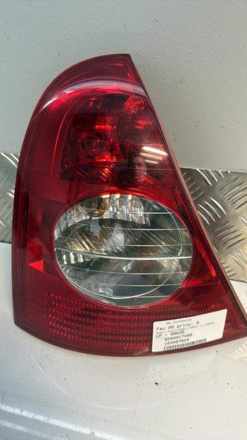 Feu arriere principal gauche (feux) RENAULT CLIO 2 PHASE 2 Essence - Image 3