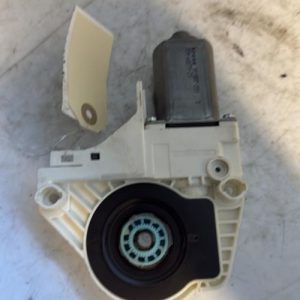 Moteur leve vitre avant gauche VOLKSWAGEN SHARAN 2 PHASE 1 Diesel - Image 1