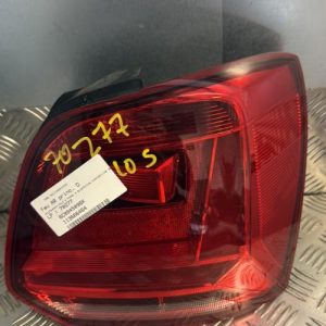 Feu arriere principal droit (feux) VOLKSWAGEN POLO 5 PHASE 2 Diesel - Image 1
