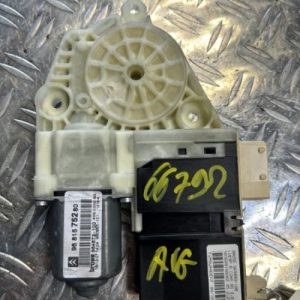 Moteur leve vitre avant gauche CITROEN C4 1 PHASE 1 Diesel - Image 1