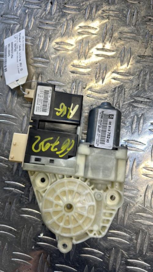 Moteur leve vitre avant gauche CITROEN C4 1 PHASE 1 Diesel - Image 2
