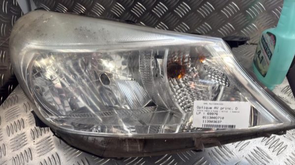 Optique avant principal droit (feux)(phare) TOYOTA YARIS 3 PHASE 1 Essence - Image 1