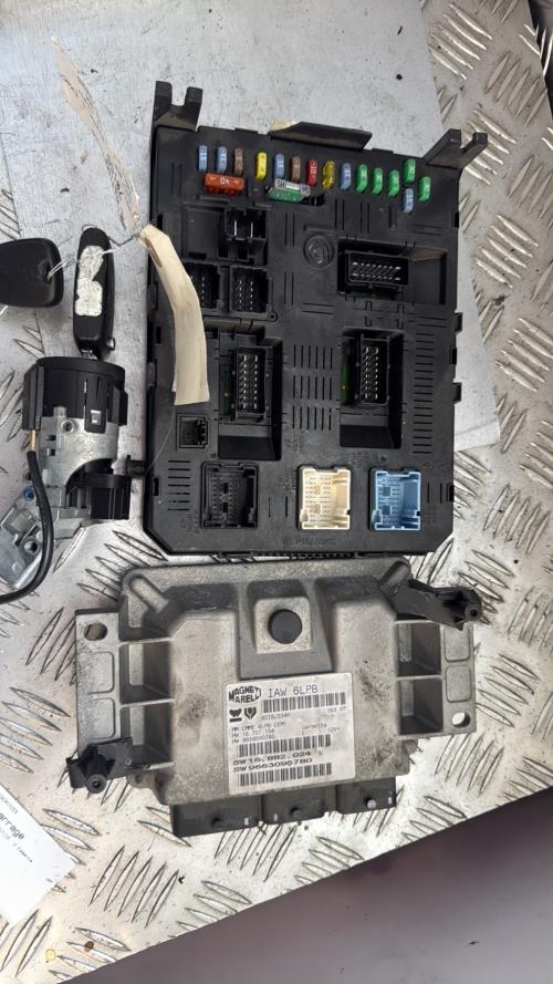 Kit de demarrage PEUGEOT 407 PHASE 1 Essence - Image 1