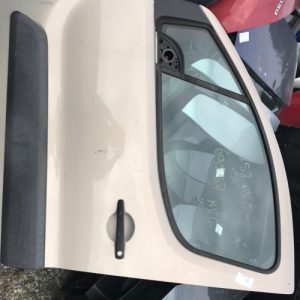 Porte avant gauche CITROEN BERLINGO 2 PHASE 1 Diesel - Image 1